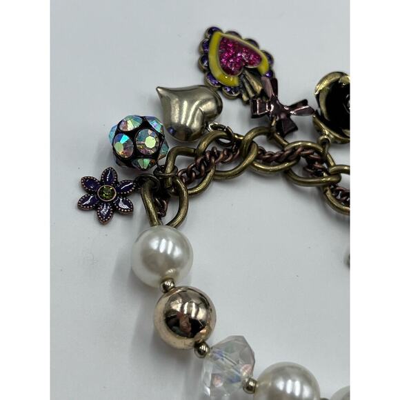 Betsey Johnson Half Stretch Faux Pearl Multicolor Heart Flower Charm Bracelet - Picture 7 of 8